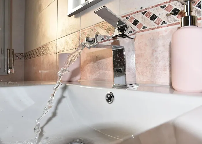 Apartament The Engineer's House_museo Enzo Ferrari *